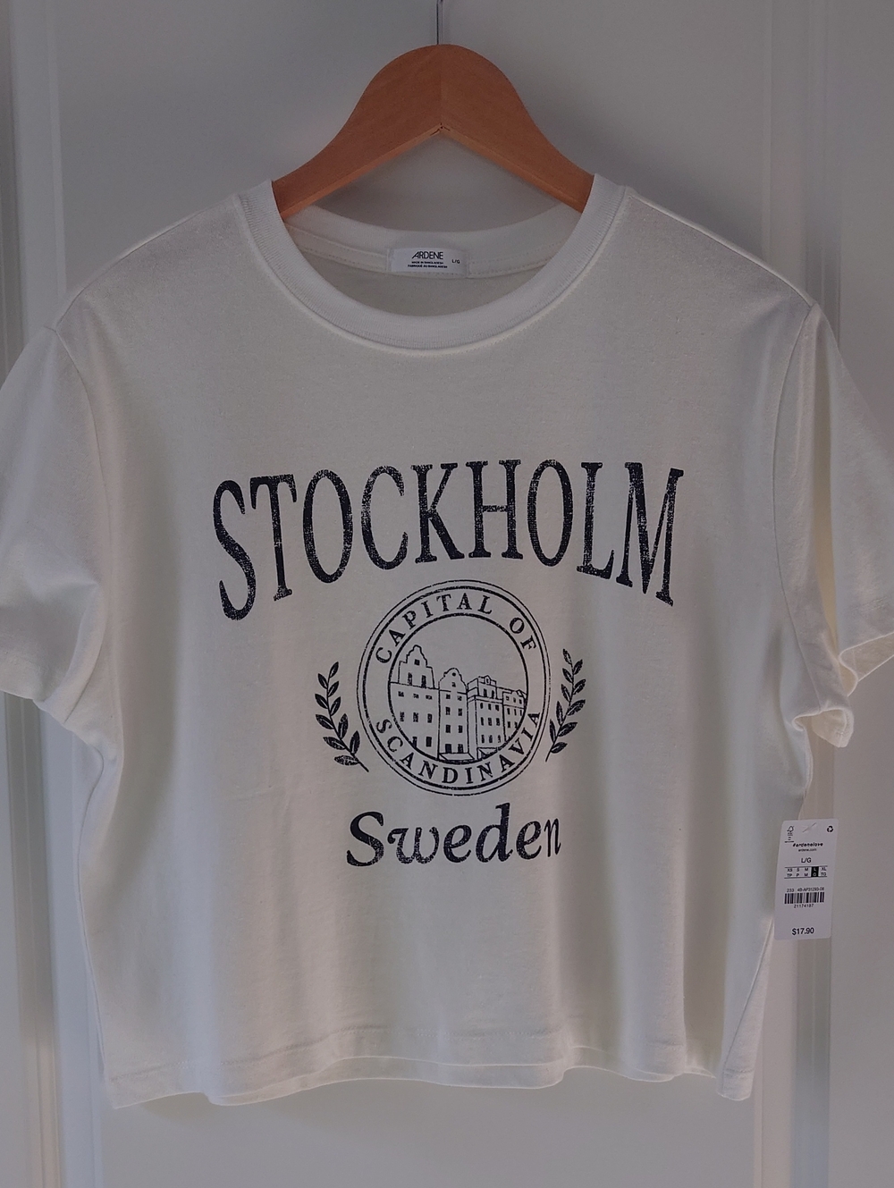 Ardene White Stockholm Sweden Graphic Cropped Tee Womens Size L